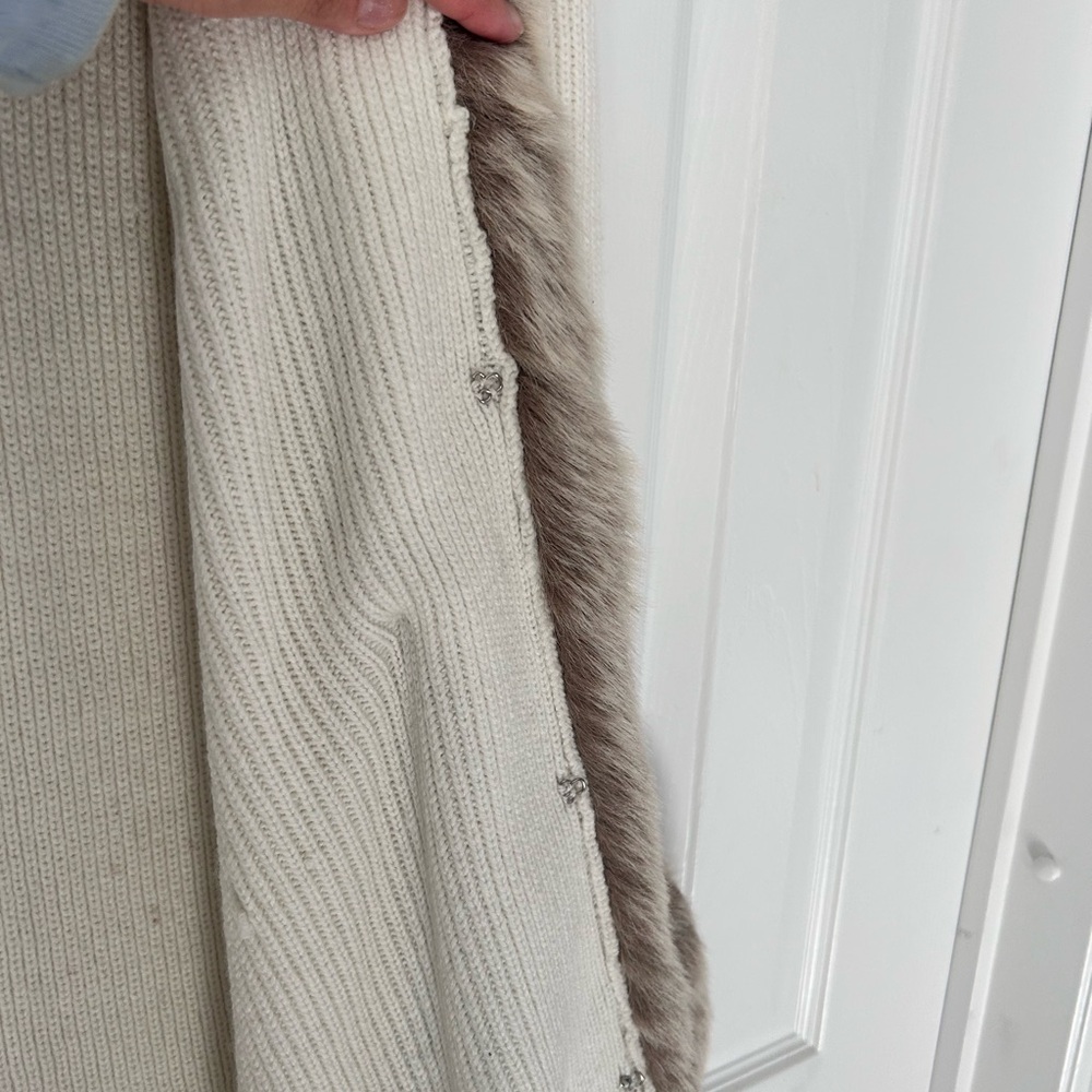 Christie & Jill Acrylic Cardigan Sweater Faux Fur Collar and Sleeve Ivory Large - Picture 13 of 15